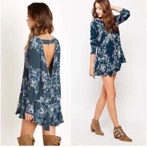 Free People Blue and White Floral Blouse S